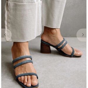 ALOHAS Indiana Grey Block Heel Sandal / 38 / GREY
